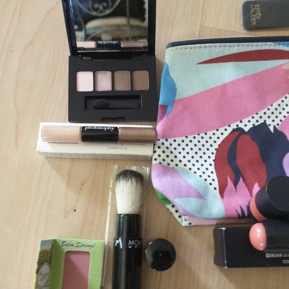 NEW LAUDER, MAC, URBAN DECAY, PHILOSOPHY, COSMETICS - Picture 8 of 12